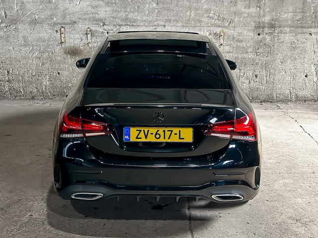 Mercedes-benz a200 launch edition premium plus 163pk 2019 (origineel-nl) a-klasse, zv-617-l - afbeelding 10 van  64