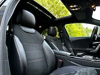 Mercedes-benz a200 launch edition premium plus 163pk 2019 (origineel-nl) a-klasse, zv-617-l - afbeelding 49 van  64