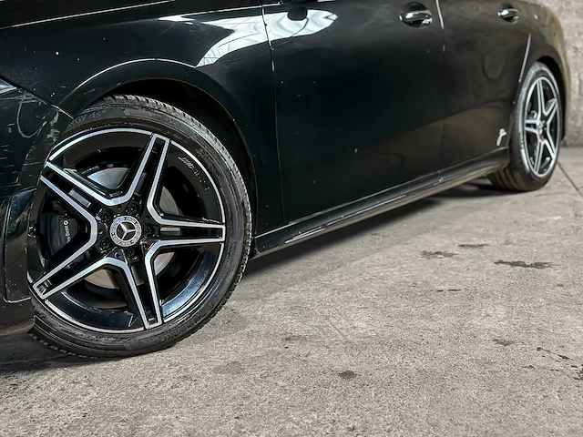 Mercedes-benz a200 launch edition premium plus 163pk 2019 (origineel-nl) a-klasse, zv-617-l - afbeelding 62 van  64