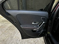 Mercedes-benz a200 launch edition premium plus 163pk 2019 (origineel-nl) a-klasse, zv-617-l - afbeelding 40 van  64