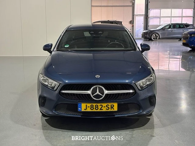 Mercedes-benz a200 limousine business solution luxury 163pk 2020 (origineel-nl) a-klasse, j-882-sr - afbeelding 25 van  33