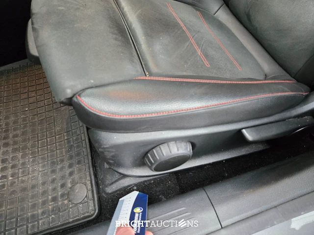Mercedes-benz a250 advantage 4matic 225pk 2019 a-klasse, s-204-zf - afbeelding 24 van  36