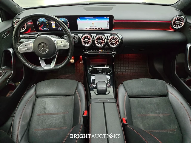 Mercedes-benz a250 advantage 4matic 225pk 2019 a-klasse, s-204-zf - afbeelding 32 van  36