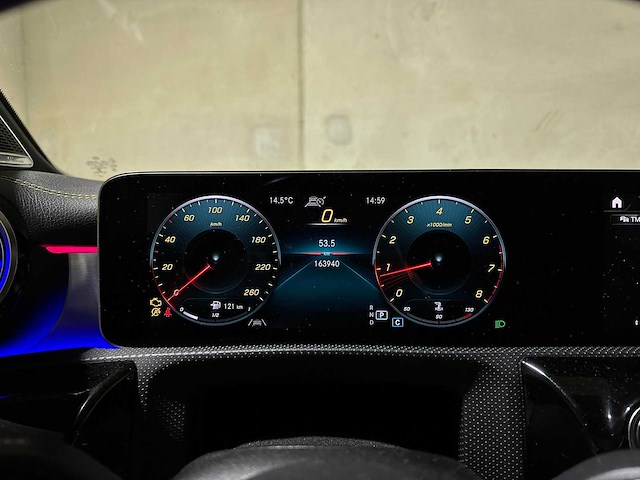 Mercedes-benz a250 amg 4matic premium plus edition 1 224pk 2019 a-klasse, p-252-hp - afbeelding 18 van  46