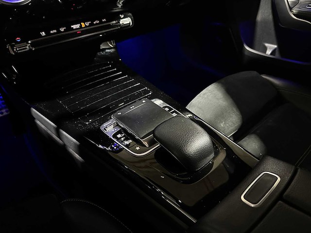 Mercedes-benz a250 amg 4matic premium plus edition 1 224pk 2019 a-klasse, p-252-hp - afbeelding 20 van  46