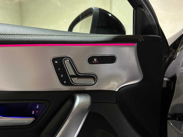 Mercedes-benz a250 amg 4matic premium plus edition 1 224pk 2019 a-klasse, p-252-hp - afbeelding 29 van  46