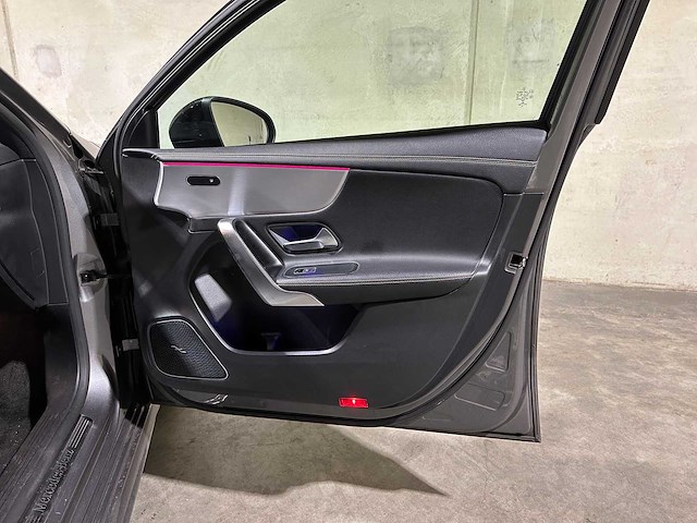 Mercedes-benz a250 amg 4matic premium plus edition 1 224pk 2019 a-klasse, p-252-hp - afbeelding 37 van  46
