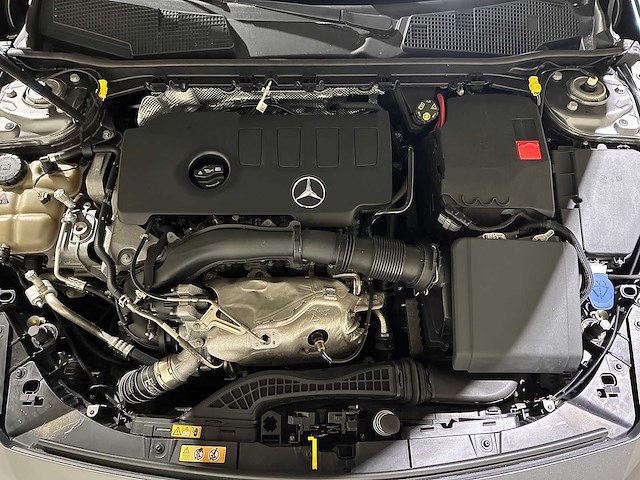 Mercedes-benz a250 amg 4matic premium plus edition 1 224pk 2019 a-klasse, p-252-hp - afbeelding 40 van  46