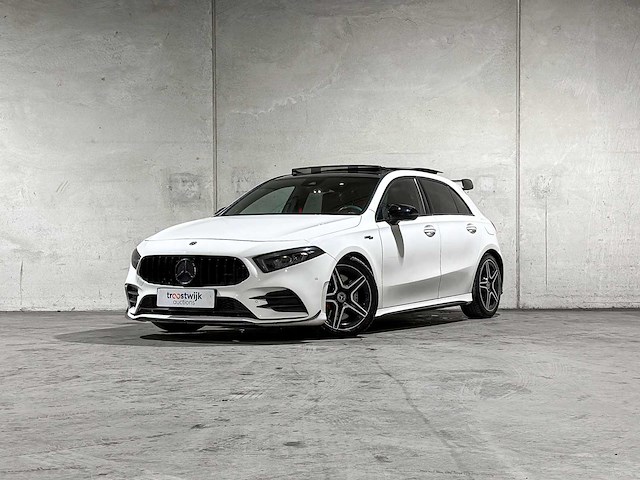 Mercedes-benz a250 amg premium plus a-klasse 224pk 2019, p-962-gr - afbeelding 1 van  45