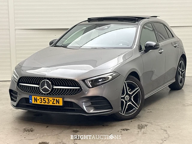 Mercedes-benz a250 e amg line 262pk 2021 a-klasse, n-353-zn - afbeelding 1 van  42