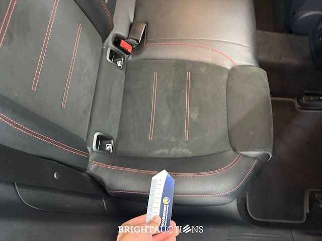 Mercedes-benz a250 e amg line 262pk 2021 a-klasse, n-353-zn - afbeelding 35 van  42