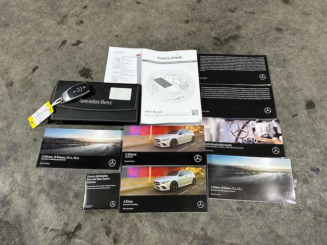 Mercedes-benz a250 e business solution amg limited a-klasse 160pk 2021 (origineel-nl), k-518-sp - afbeelding 20 van  27