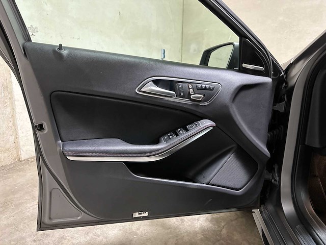 Mercedes-benz a45 amg 4matic 381pk 2017, rk-365-f - afbeelding 26 van  51