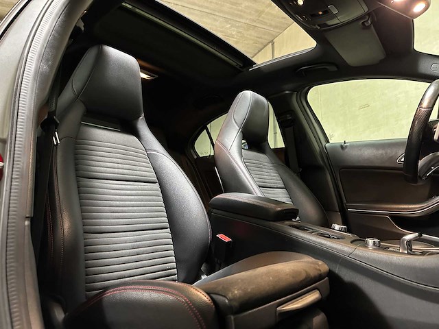 Mercedes-benz a45 amg 4matic 381pk 2017, rk-365-f - afbeelding 36 van  51
