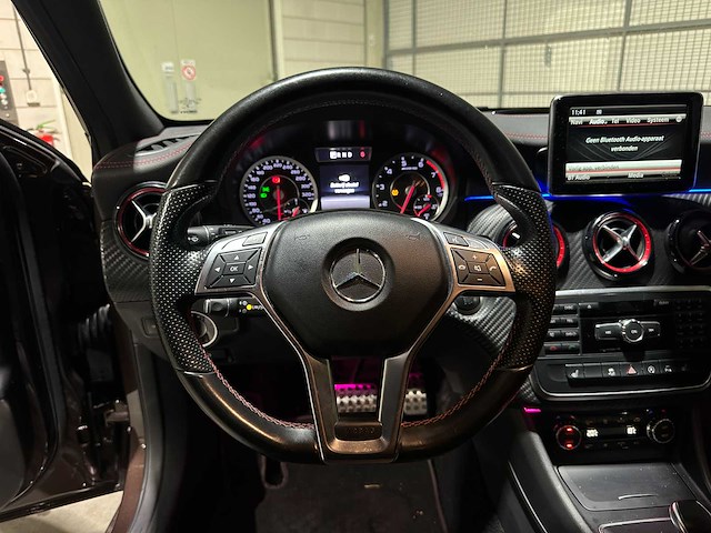 Mercedes-benz a45 amg 4matic a-klasse 360pk 2015, hst-56-d - afbeelding 14 van  43