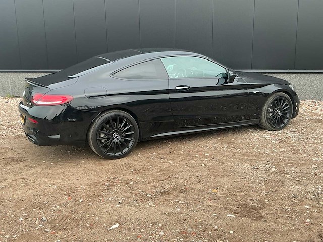 Mercedes-benz amg c 43 personenauto - afbeelding 4 van  30