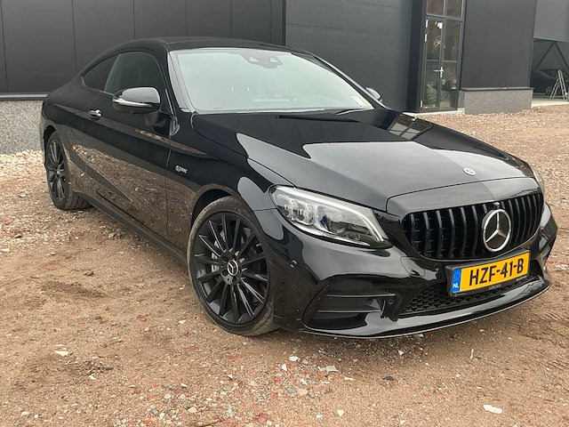 Mercedes-benz amg c 43 personenauto - afbeelding 12 van  30