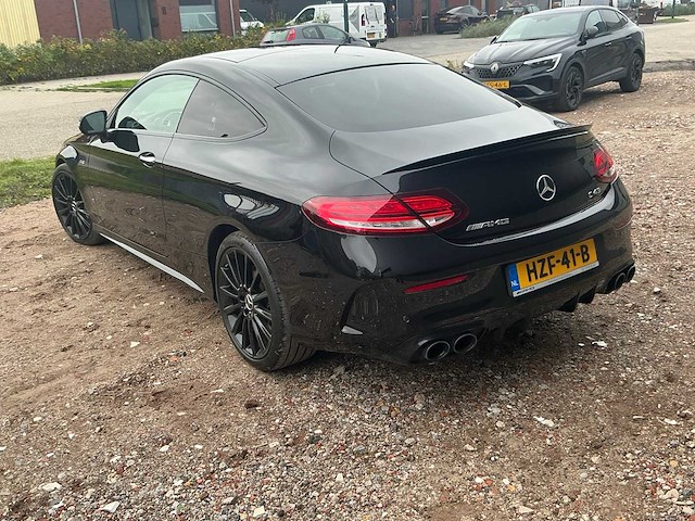 Mercedes-benz amg c 43 personenauto - afbeelding 26 van  30