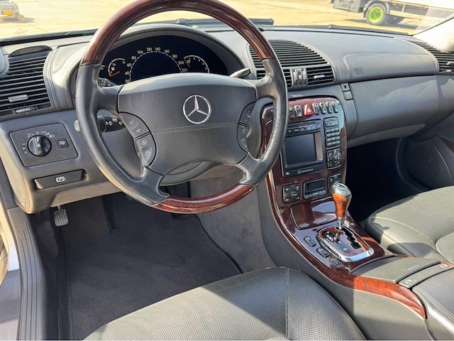 Mercedes-benz amg cl-klasse personenauto - afbeelding 8 van  28