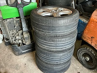 Mercedes benz autobanden met velg - afbeelding 1 van  6