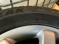 Mercedes benz autobanden met velg - afbeelding 6 van  6