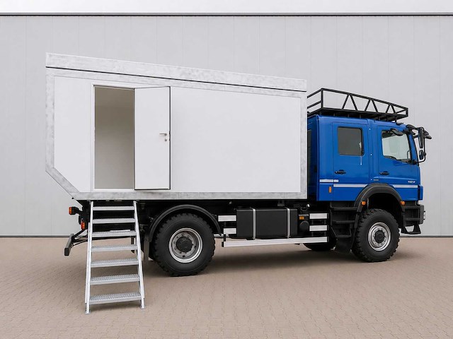 Mercedes-benz axor 1829 4x4 expedition-truck 2011 - afbeelding 5 van  10