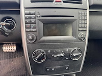 Mercedes-benz b-klasse 170 automaat j-539-nn - afbeelding 8 van  19
