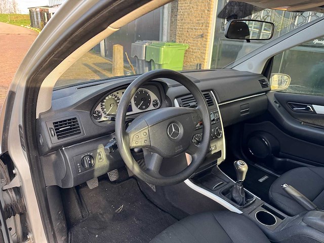Mercedes-benz b-klasse 170 elégance 20-rr-sz - afbeelding 15 van  15