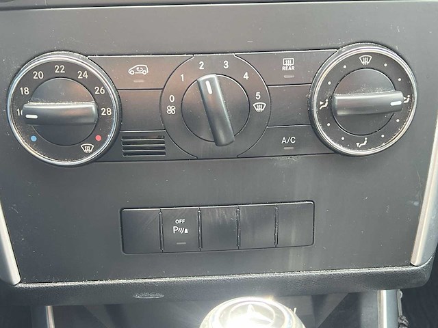 Mercedes-benz b-klasse 180 business class | 14-rgs-3 - afbeelding 8 van  26