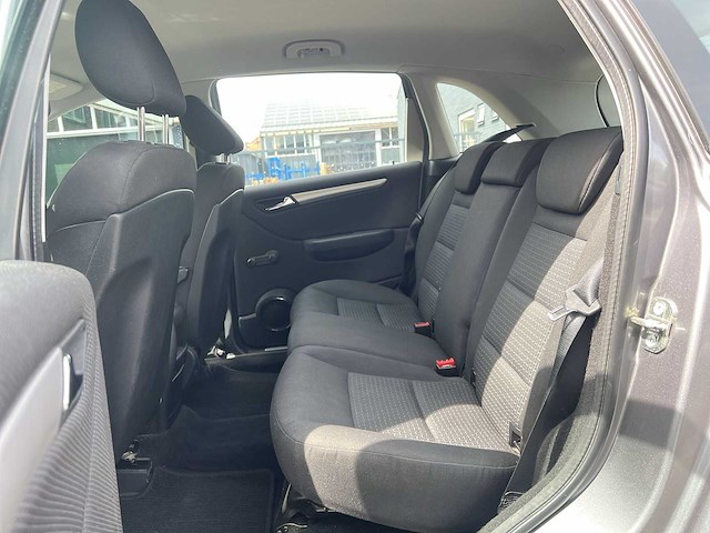 Mercedes-benz b-klasse 180 business class | 14-rgs-3 - afbeelding 9 van  26