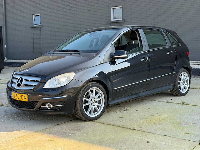 Mercedes-benz b-klasse 180 business class | 3-xzg-04 - afbeelding 1 van  8