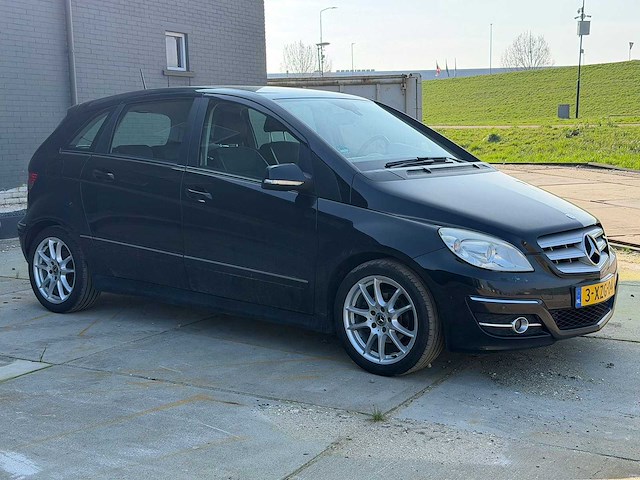 Mercedes-benz b-klasse 180 business class | 3-xzg-04 - afbeelding 8 van  8