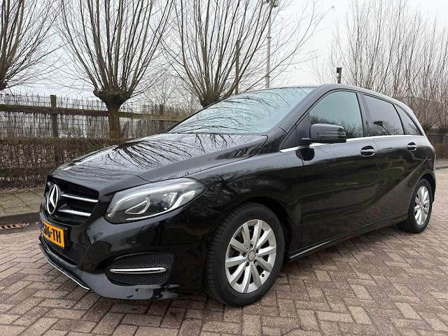 Mercedes-benz b-klasse 180, k-576-th - afbeelding 1 van  14