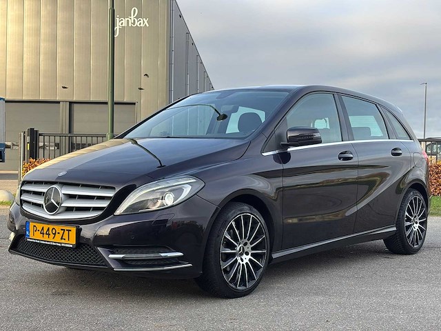 Mercedes-benz b-klasse 180 prestige 2014 | p-449-zt iaw - afbeelding 1 van  24