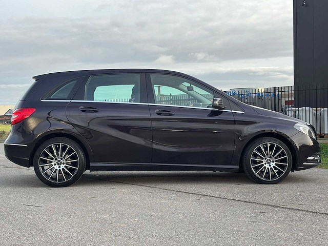 Mercedes-benz b-klasse 180 prestige 2014 | p-449-zt iaw - afbeelding 13 van  20