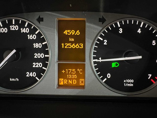 Mercedes-benz b-klasse 200 , 2-ktp-60 - afbeelding 2 van  7