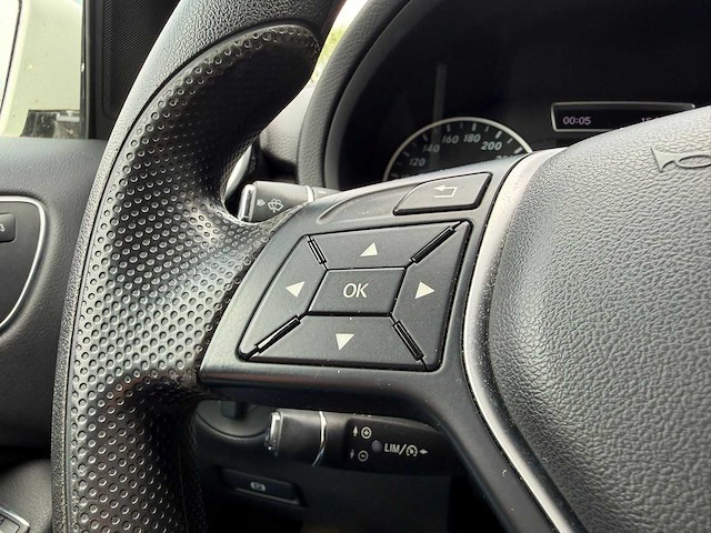 Mercedes-benz b-klasse 200 ambition | tv-063-r i - afbeelding 2 van  15