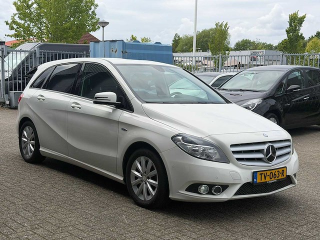 Mercedes-benz b-klasse 200 ambition | tv-063-r i - afbeelding 11 van  15