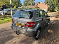 Mercedes-benz b-klasse 200 automaat 87-xrx-8 - afbeelding 11 van  15