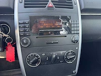 Mercedes-benz b-klasse 200 automaat 87-xrx-8 - afbeelding 6 van  15