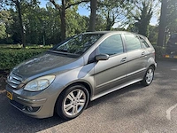 Mercedes-benz b-klasse 200 automaat 87-xrx-8 - afbeelding 8 van  15