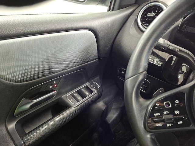 Mercedes-benz b-klasse 200d automaat, p-142-jx - afbeelding 3 van  9