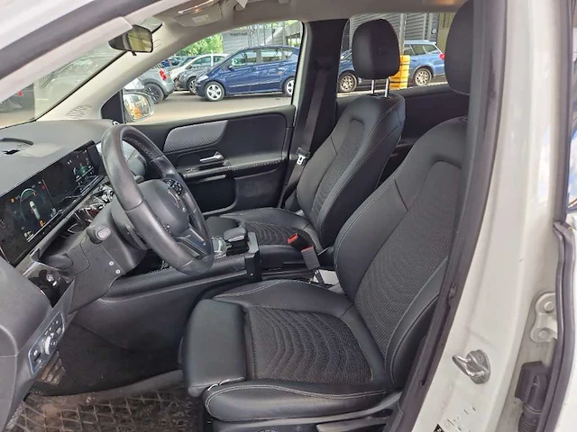 Mercedes-benz b-klasse 200d, n-594-jr - afbeelding 11 van  14