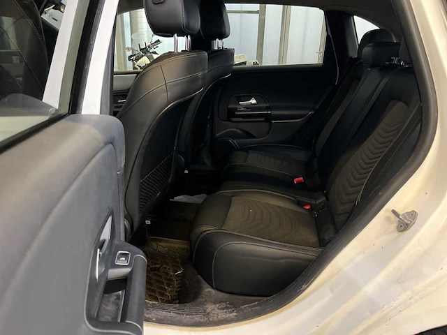 Mercedes-benz b-klasse 200d, n-781-fk - afbeelding 4 van  11