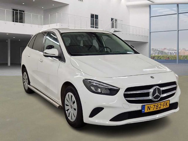 Mercedes-benz b klasse 200d , n-782-fk - afbeelding 8 van  15