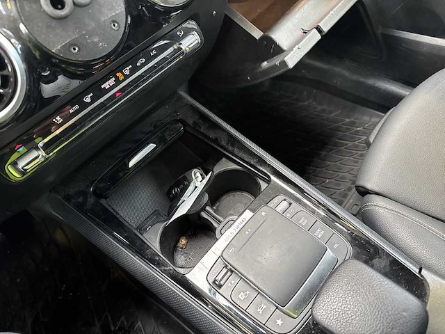 Mercedes-benz b-klasse 200d | n-784-fk - afbeelding 10 van  20