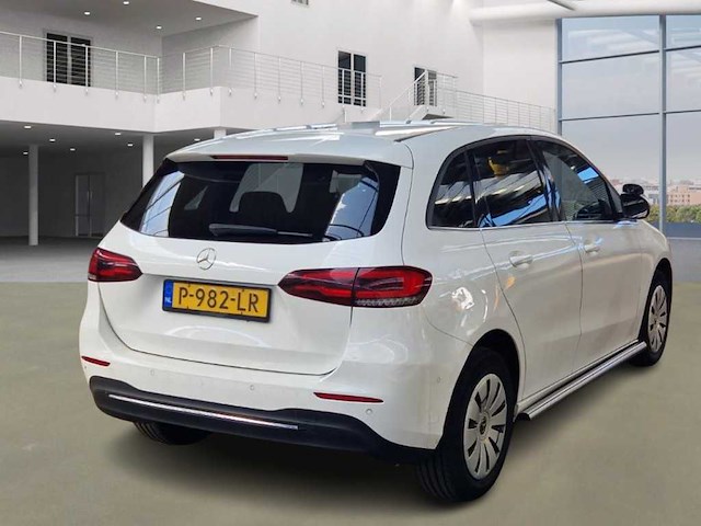 Mercedes-benz b-klasse 200d , p-982-lr - afbeelding 13 van  18