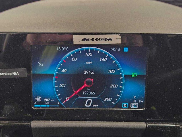 Mercedes-benz b klasse 200d , p-987-lr - afbeelding 2 van  16