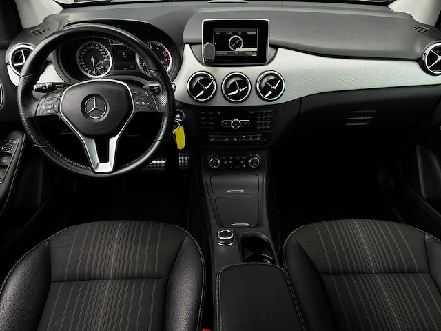 Mercedes-benz b-klasse 220 4matic prestige 2014 | g-389-jh iaw - afbeelding 15 van  26