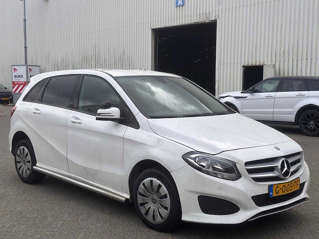 Mercedes-benz b-klasse 220 d ambition, g-005-pf - afbeelding 7 van  9